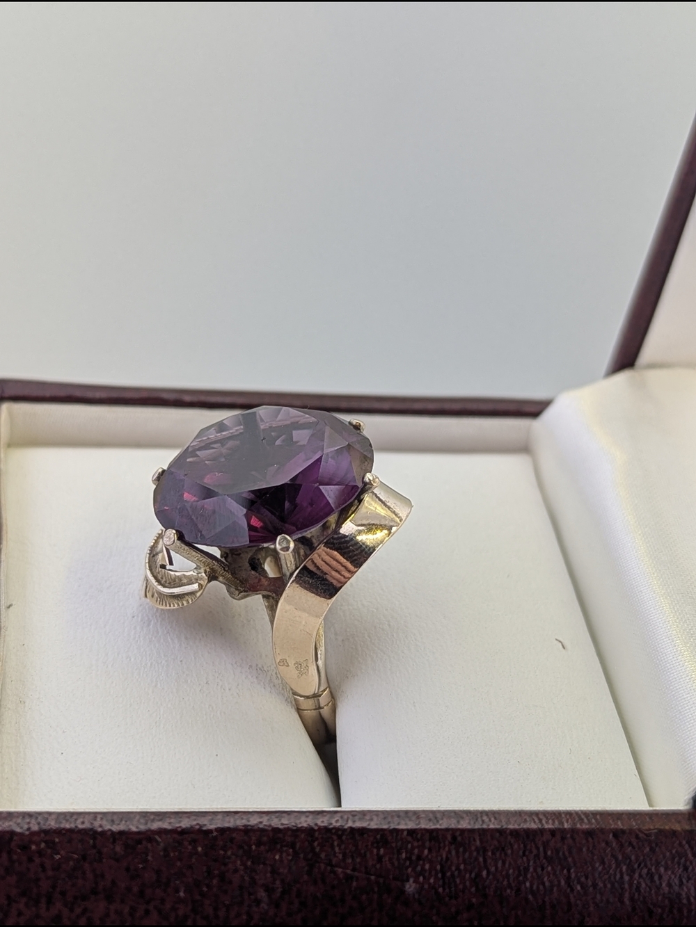 ✨ Vintage 10K Yellow Gold Alexandrite Cocktail Ring – Size 6.75 – ✨ - Picture 3 of 10